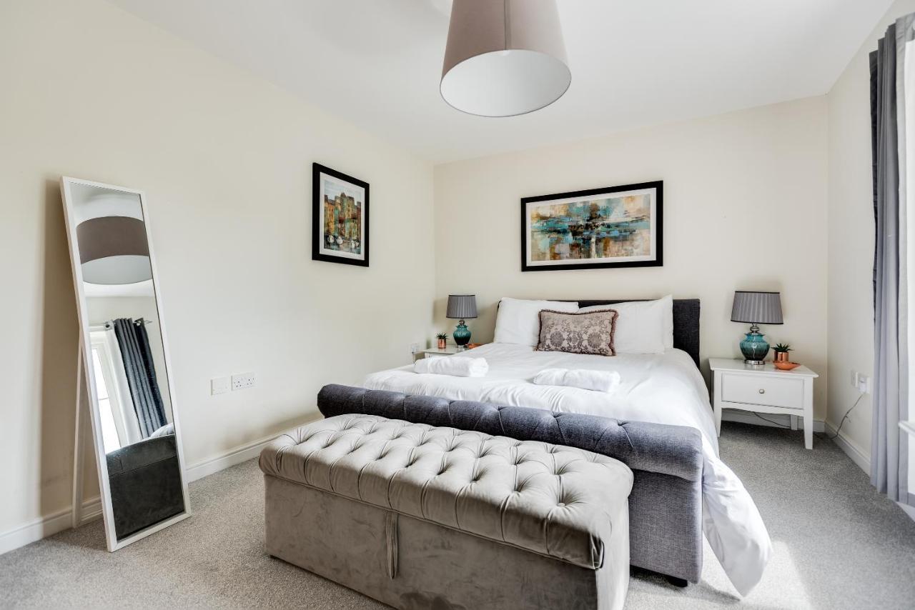Modern 2 Bedroom Apartment In Popular Jericho !!! Oxford Ngoại thất bức ảnh